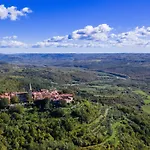 빌라 Beautiful Benvenuti With Private Pool Near