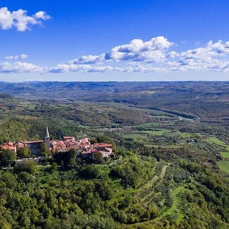 Βίλα Beautiful Benvenuti With Private Pool Near