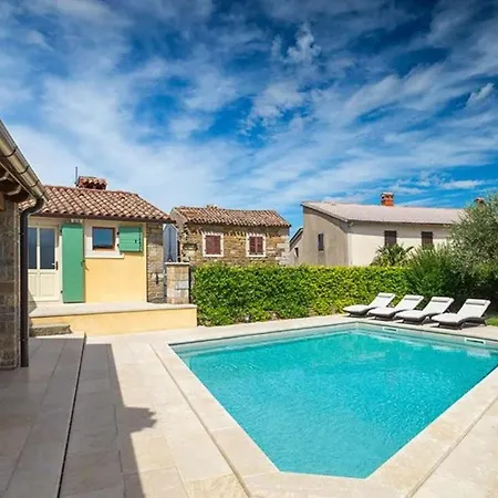빌라 Beautiful Benvenuti With Private Pool Near *